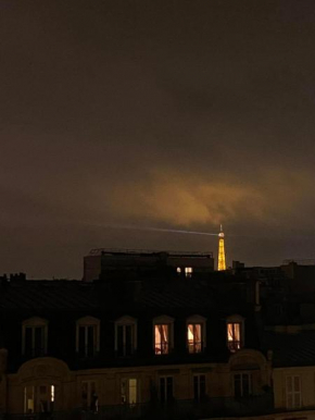 Cute Studio near Arc de Triumph with Eiffeltower view